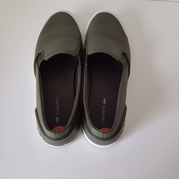 Lacoste Pull On Slip On Men’s Sneakers Army/Dark Green 9.5 - Picture 2 of 9